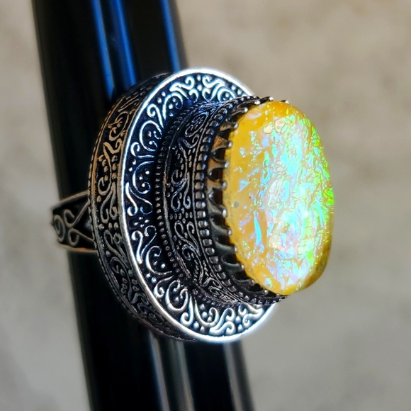 New Triplet Opal Antique Design 925 Silver Statement Ring. - Picture 1 of 14